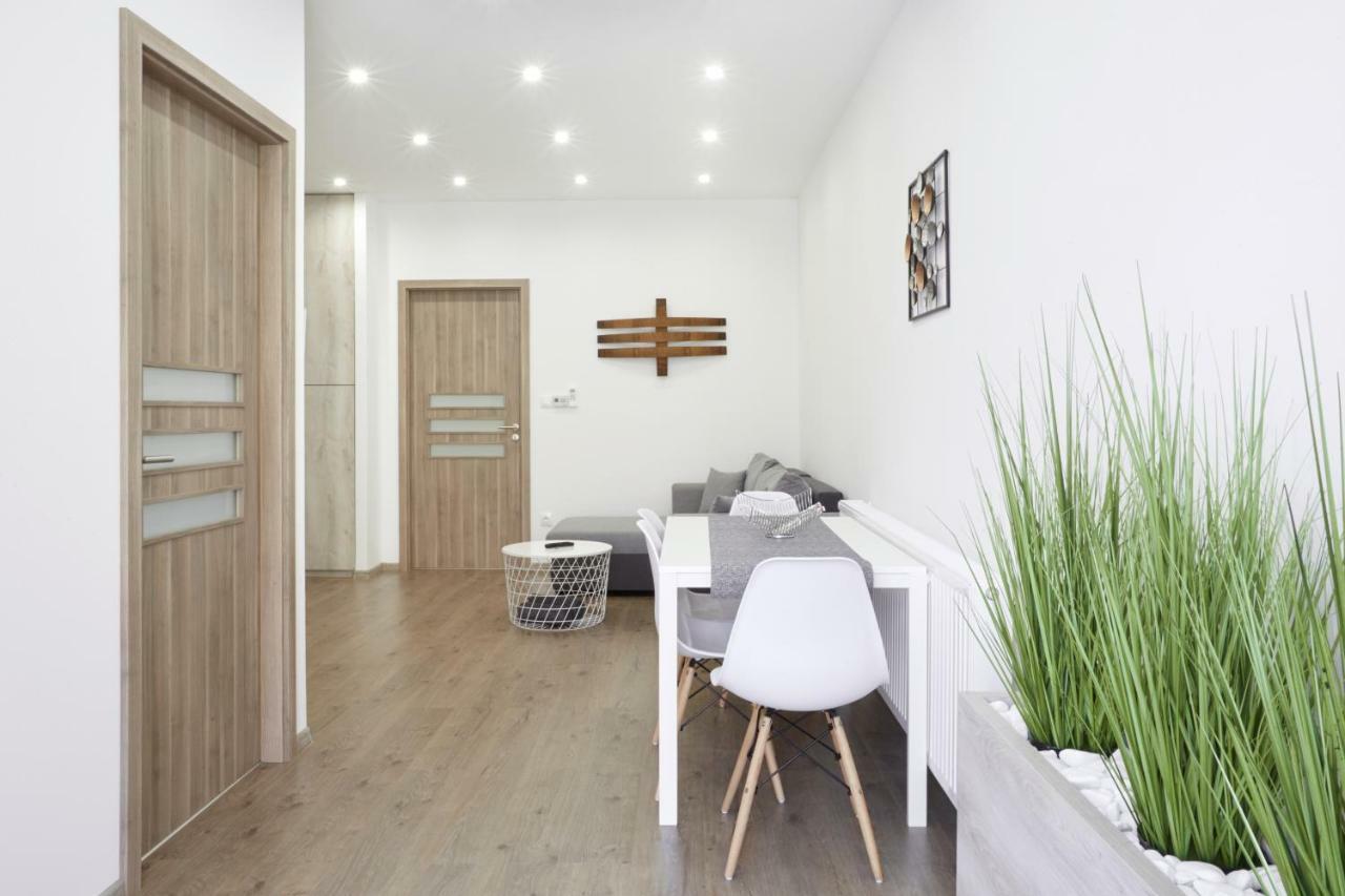 Foter Apartman Ii. Villany Exterior photo